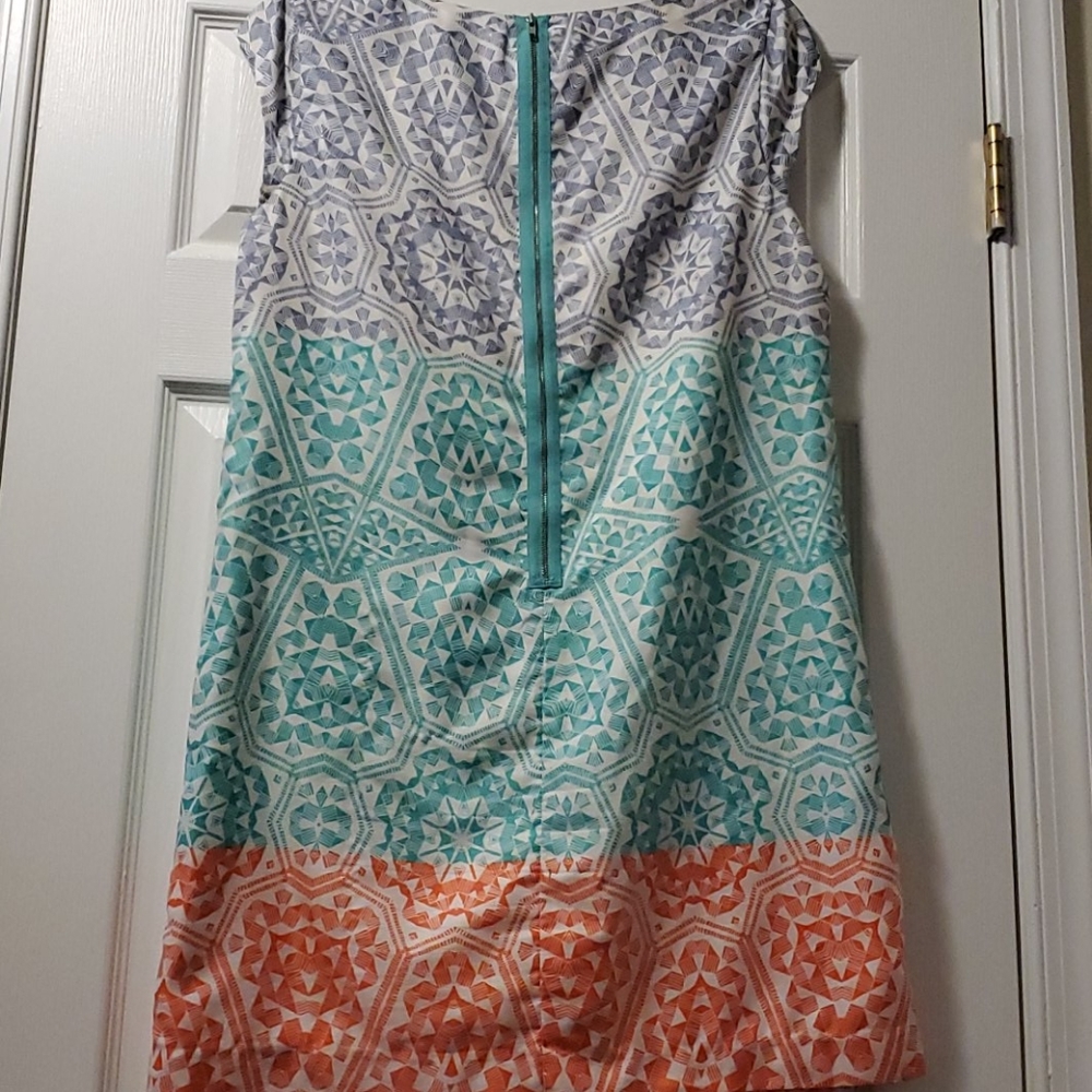 Dress - Picture 2 of 2